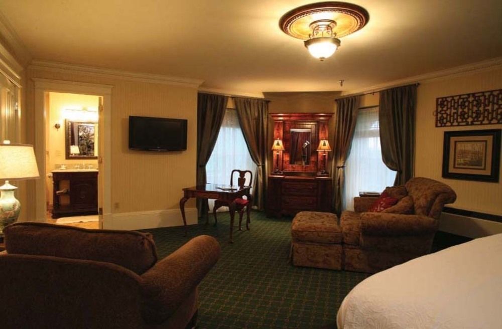 The Martha Washington Inn And Spa アビンドン エクステリア 写真